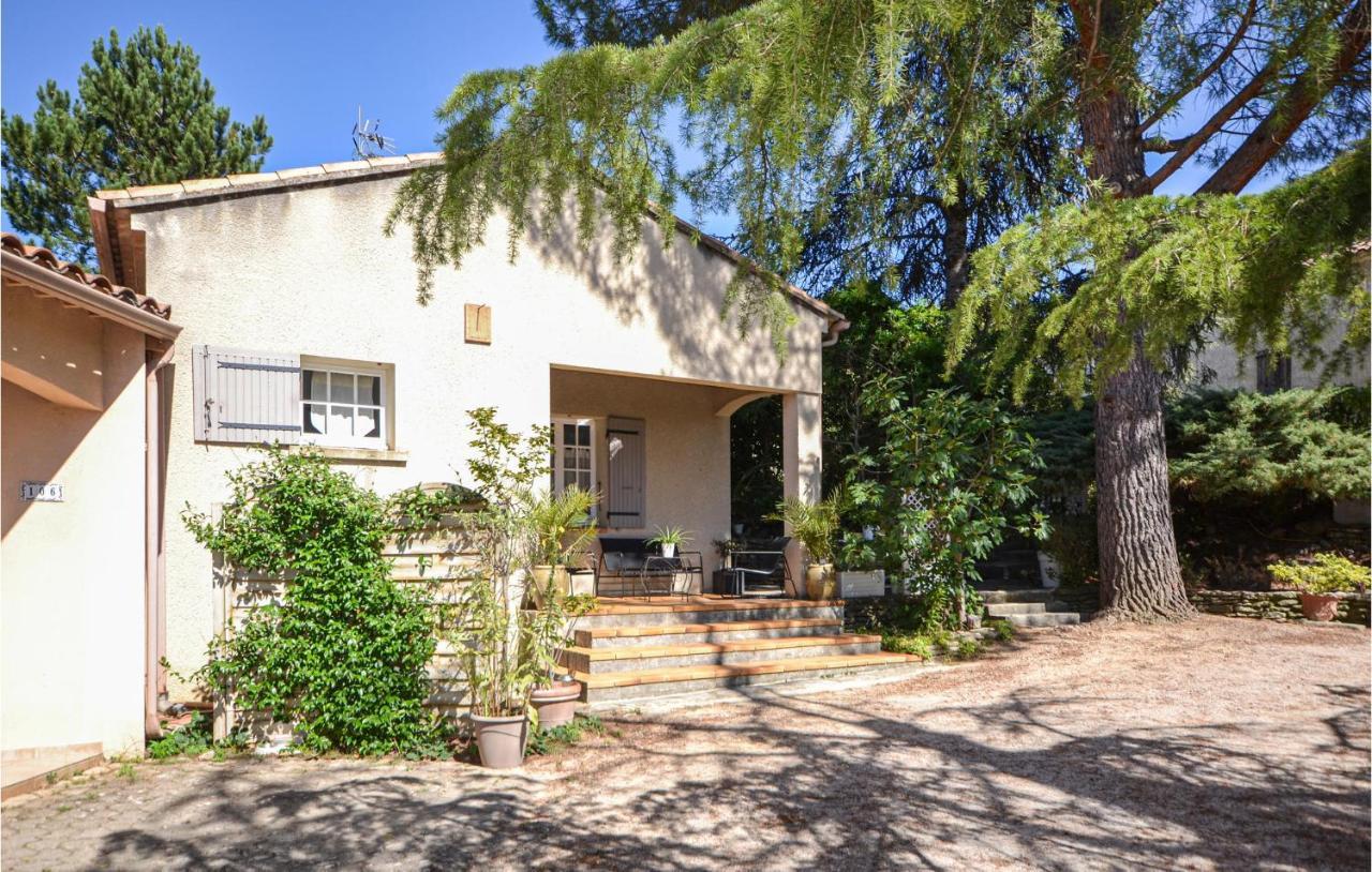 1 Bedroom Pet Friendly Home In Entrechaux Kültér fotó