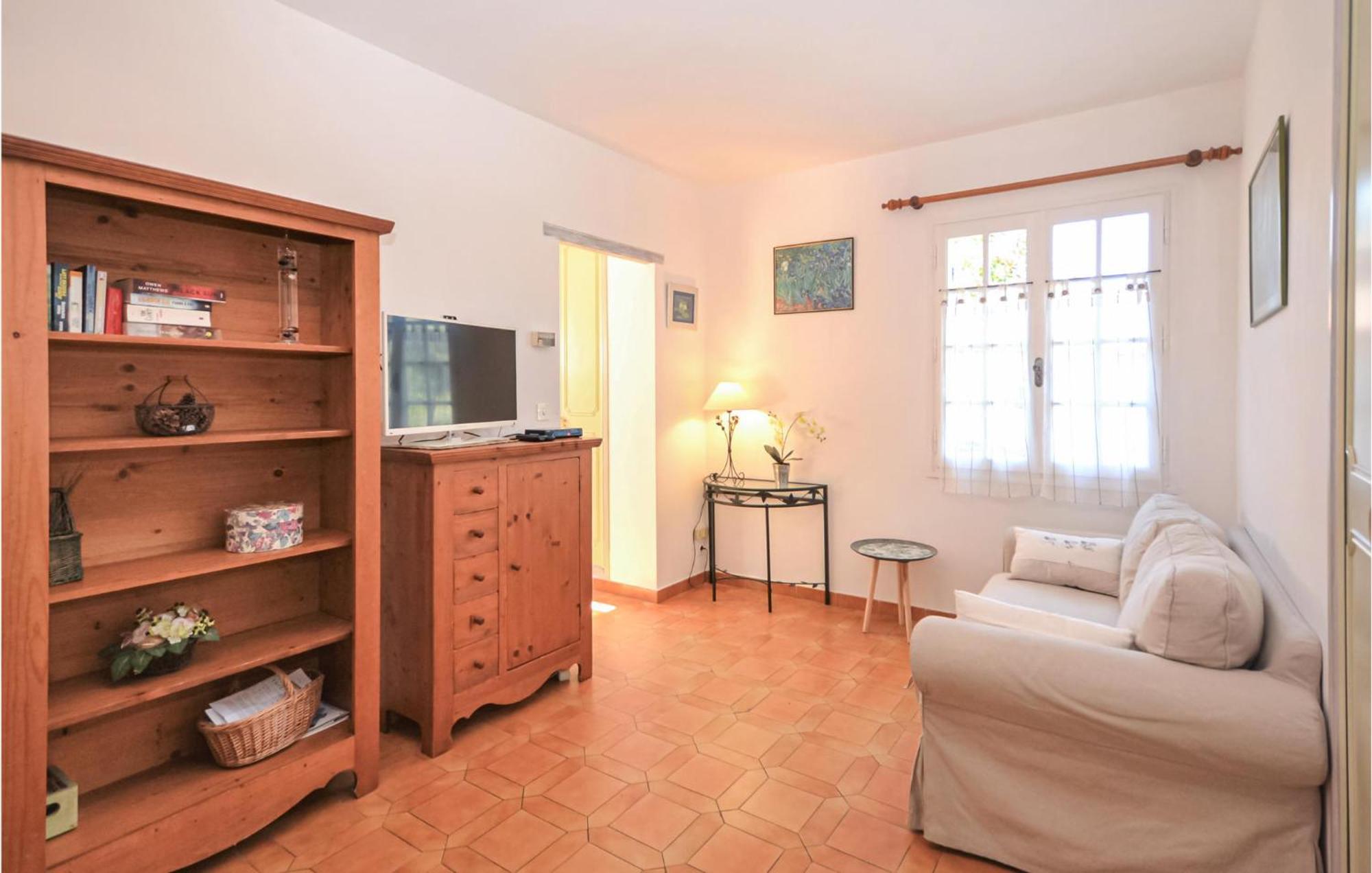 1 Bedroom Pet Friendly Home In Entrechaux Kültér fotó